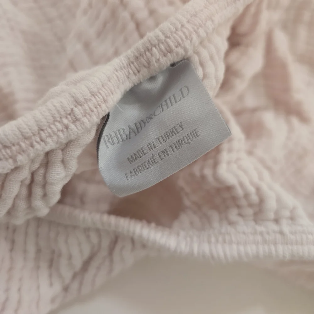 Restoration Hardware Baby Child Petal Pink Crib Sheet Featherlight Cotton Gauze